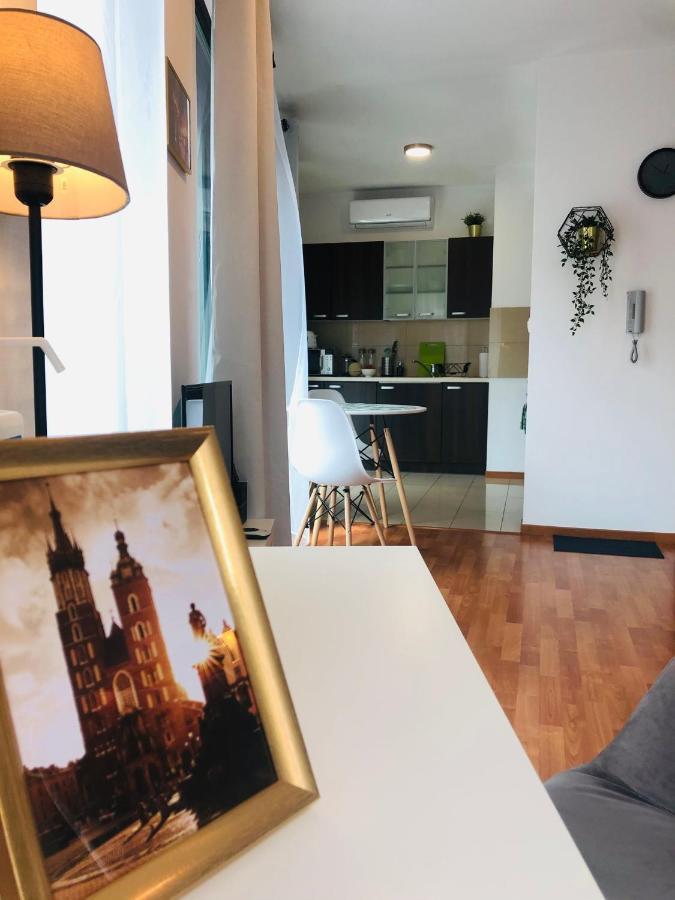 Voyage City Apartments Краків Екстер'єр фото